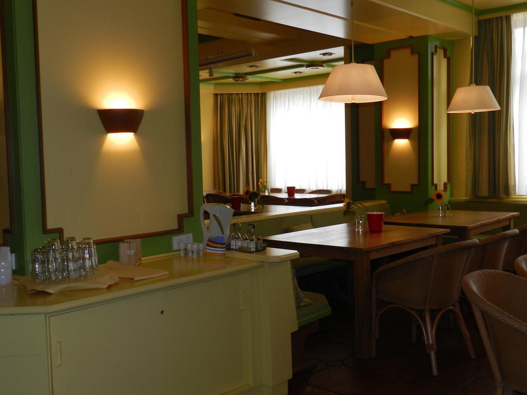 Hotel Youhey Am Wolfgangsee Щробл Екстериор снимка